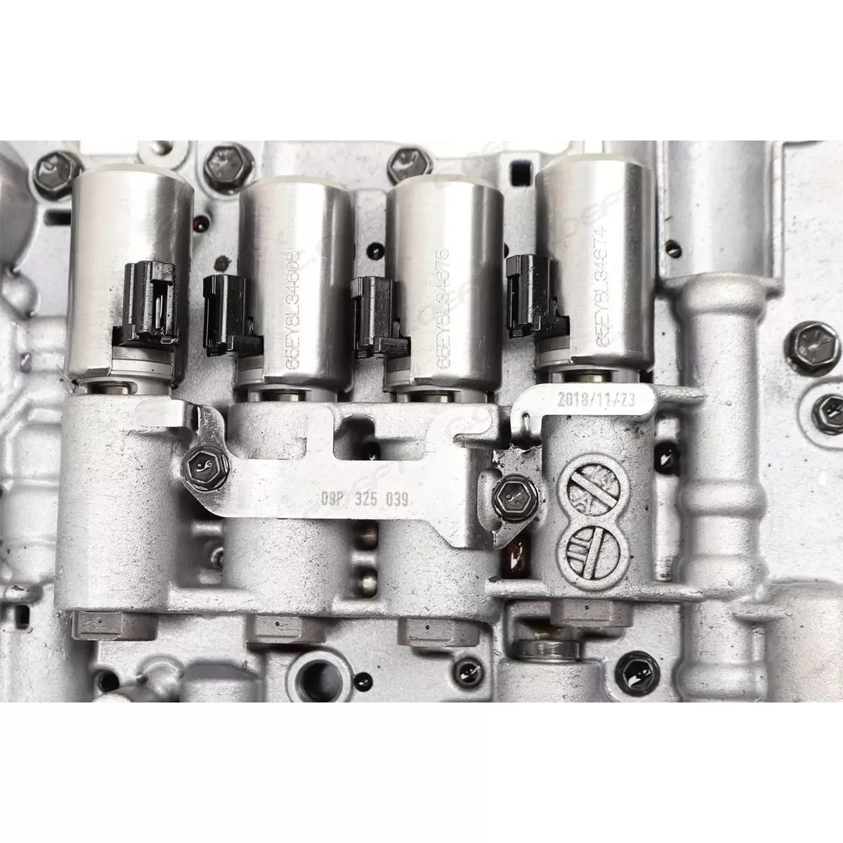 For Audi Transmission valve body assembly 09P325039